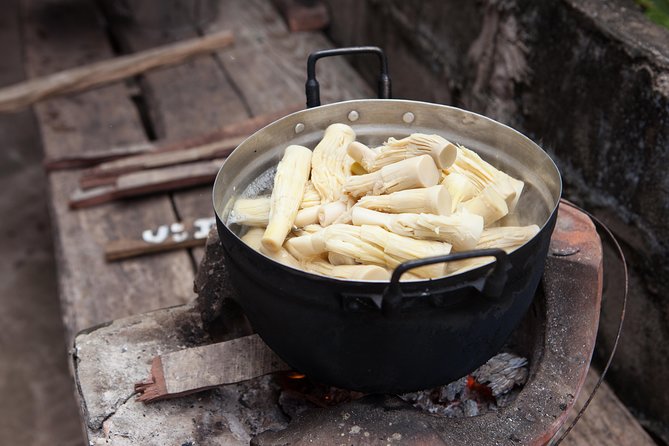 Traditional Market Tour and Private Laotian Cooking Class with a Local - Phosy Market at 4:30 pm: Getting Oriented With Lao Ingredients