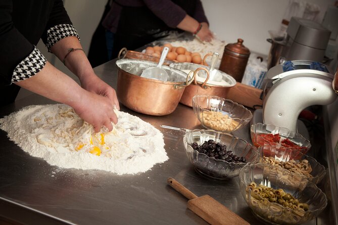 Traditional Neapolitan cooking class - Key highlights you’ll care about