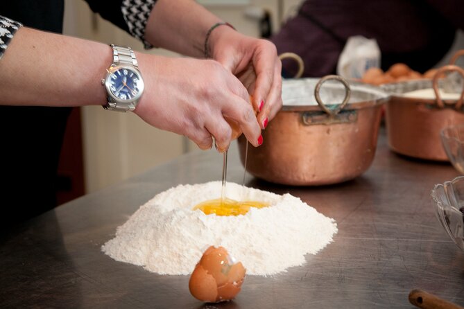 Traditional Neapolitan cooking class - The class timing: morning slot or evening slot