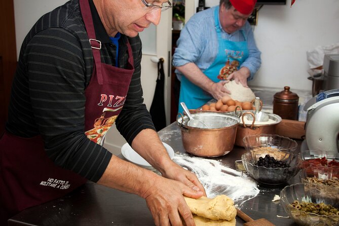 Traditional Neapolitan cooking class - Garden herbs, limoncello moments, and wine pacing