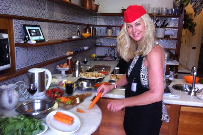 Traditional Neapolitan cooking class - Dessert choice: panna cotta or tiramisu