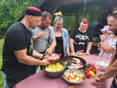 Traditional Plitvice Lakes Cooking Class - Hands-on Croatian cooking: spices, dough, and what peeka means