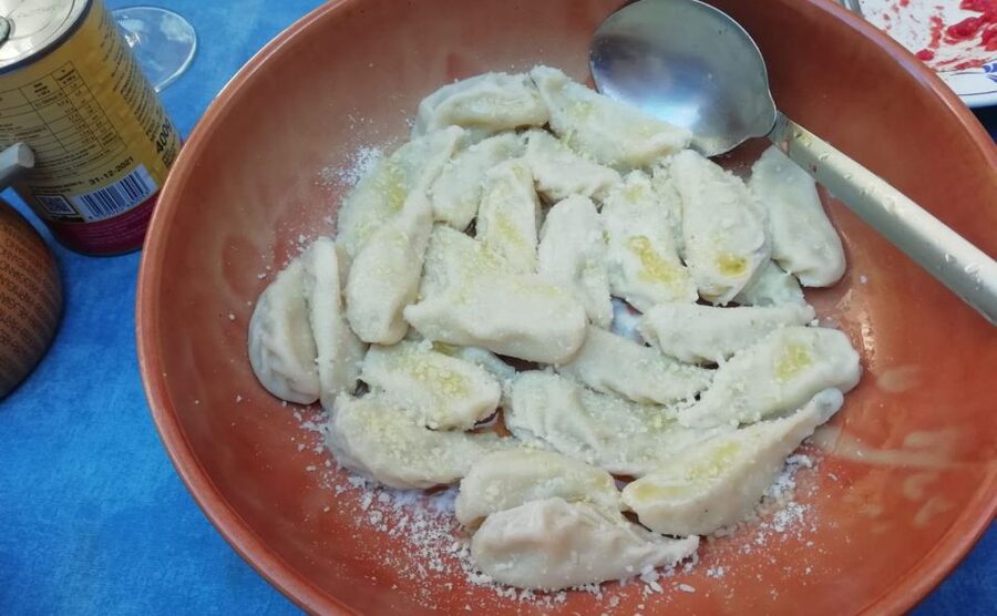 Traditional Sardinian Lunch and Cooking Class In Cagliari - The Lunch Moment: Eating What You Made in a Local Setting