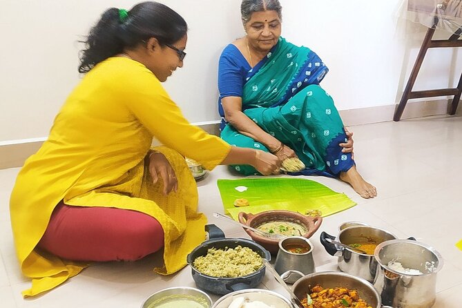 Traditional Vegetarian Cooking Class in Chennai with Gayathri - Meet Gayathri and the Tamil brahmin cooking mindset