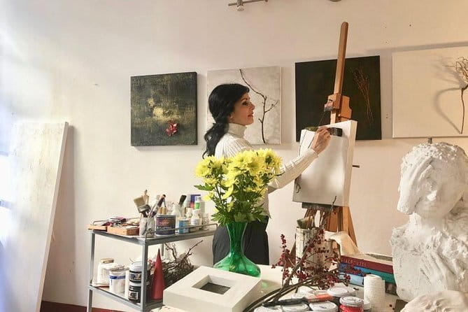 Tuscan Cooking Class in an Art Gallery in Florence - Meet Anna: A Visual Artist Teaching Tuscan Traditions