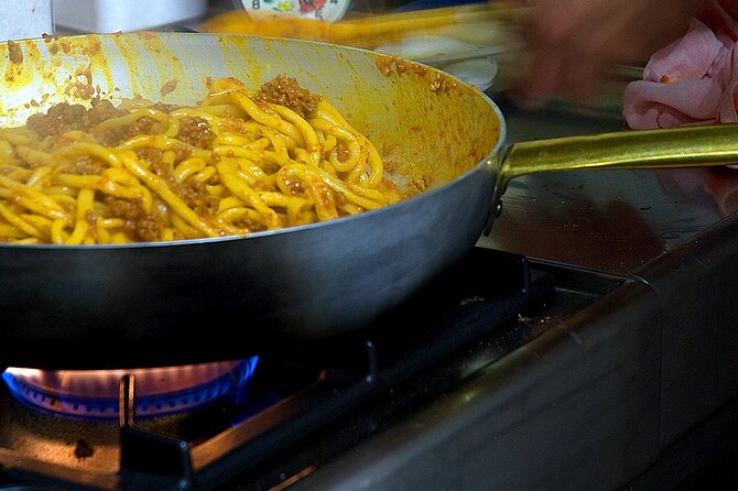 Tuscan Cooking Class -Traditional Pasta Menu - Farmhouse Vibes at Le Caggiole: What the Setting Changes