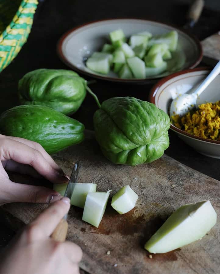 Ubud: Authentic Traditional Balinese Village Cooking Class - Who should book this Balinese village cooking class?