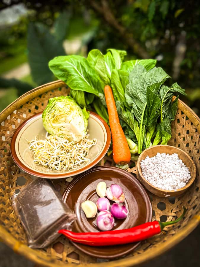Ubud: Authentic Traditional Balinese Village Cooking Class - Practical logistics: transport, timing, and where to meet