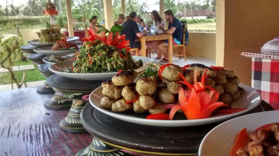 Ubud Cooking : All Inclusive Cooking Class - Pasar Pejeng to Paddy Fields: Real Bali, Not Just a Kitchen Set