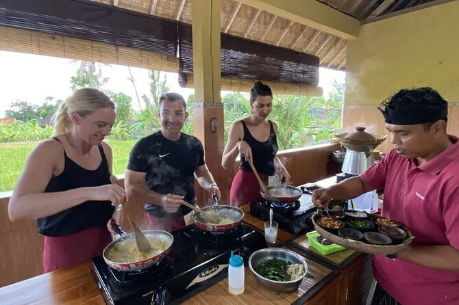 Ubud Cooking Class with Optional Market Visit Pickup Included - Inside the Balinese kitchen: techniques you can repeat