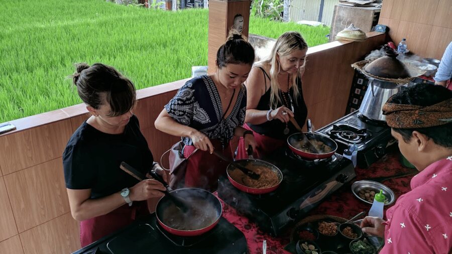 Ubud: Cooking Class with Transfers and Optional Market Visit - The Balinese Cultural Layer: Offerings, Religion, and Food Meaning