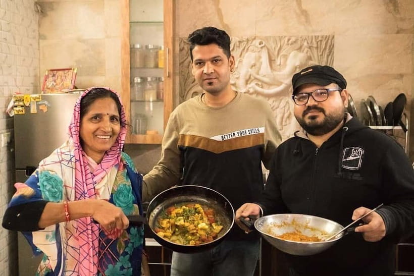Udaipur: Authentic Indian Cooking Class with Lunch or Dinner - Regular vs Special Rajasthani menu: choose your flavor direction