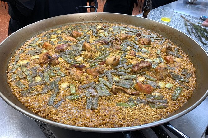 Valencian Paella Cooking Class, Tapas & Sangria - Evening - What makes this Valencian paella class a smart evening plan