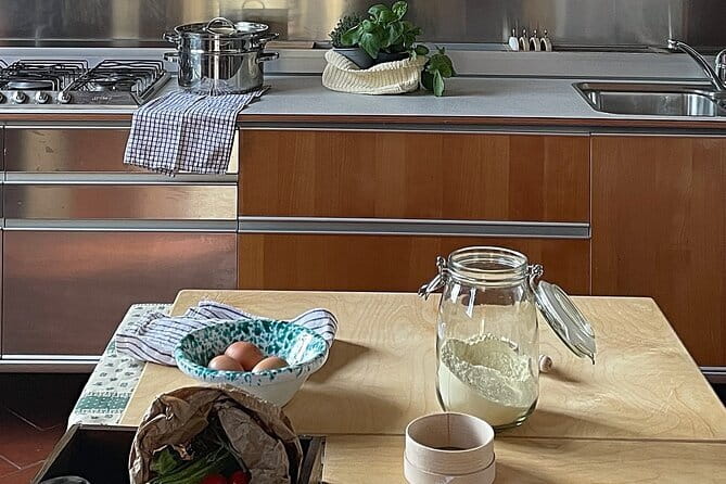 Vegetarian cooking class in the Florentine Hills 6 guests max - What you learn before you touch dough