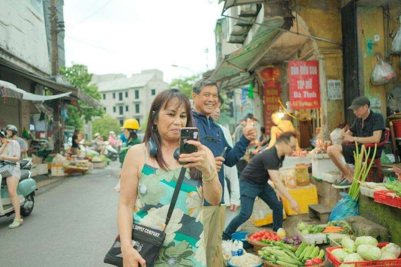 Vegetarian Hanoi Cooking Class: Master Vietnamese Cuisine - Transfers, showers, and the little comfort wins