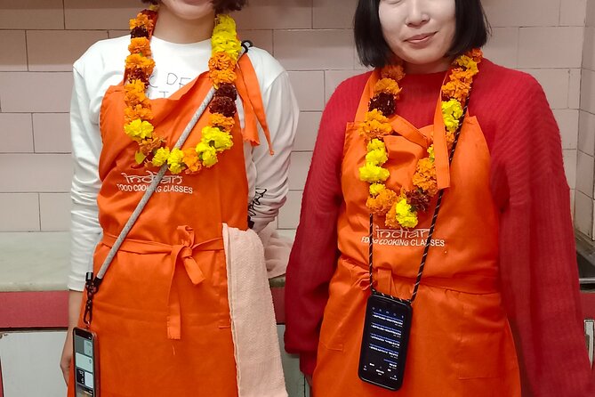 Vegetarian : Private Cooking Class in Delhi home ( Learn 7 meal) - Practicalities in Delhi: Where to Meet and What to Bring