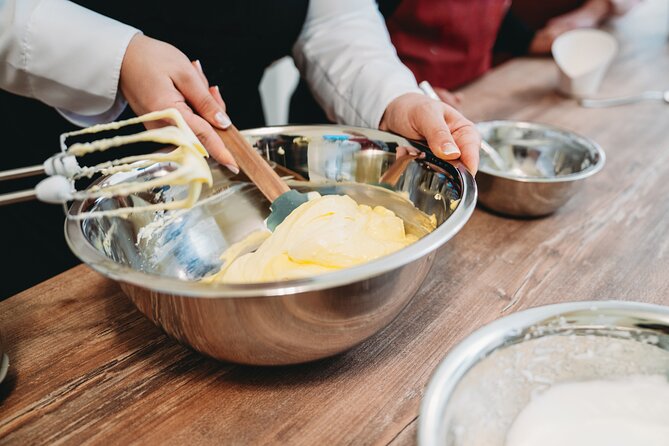 Venetian Secrets 3 course Cooking Class and Unlimited Prosecco - Prosecco during the class: fun factor and the one thing to watch