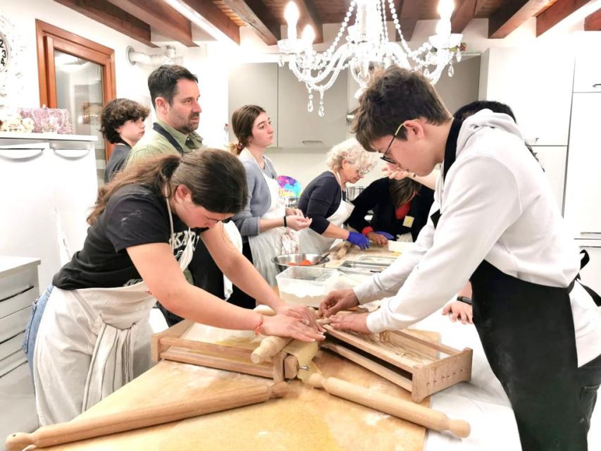 Venice: Traditional Home Cooking Experience - Giudecca Island: a quieter side of Venice