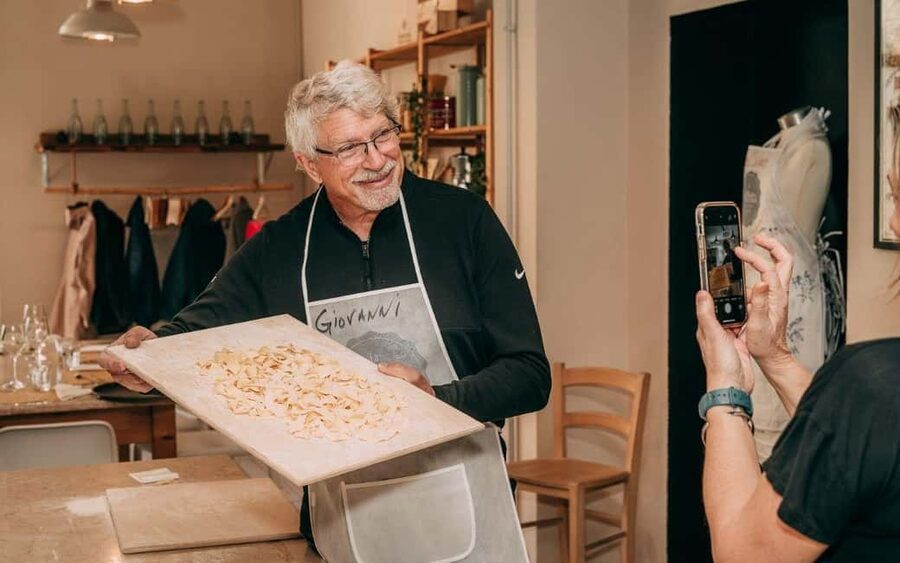 Verona: Hands-on Fresh Pasta and Tiramisù Cooking Class - Lunch With Wine: Eating What You Cook In Verona Timing