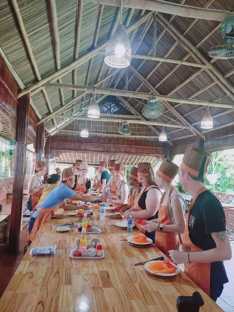 Vietnamese Cooking Class with Local Family in Hoi An - Inside a local kitchen: cooking with the family feel