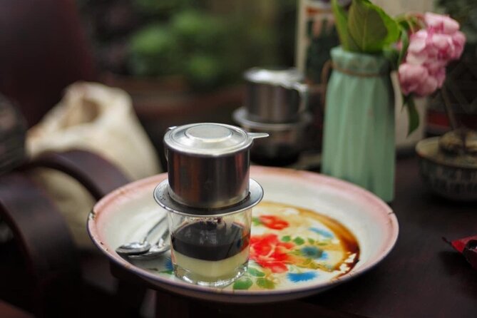 Vietnamese Spring Rolls Cooking Class - Rolling rice paper without turning it into a disaster