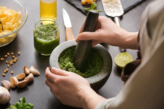VIP Cooking Class with Carbonara, Pesto Making, Lasagna & Cannoli - Carbonara, lasagna, pesto gnocchi, cannoli: what you’ll make