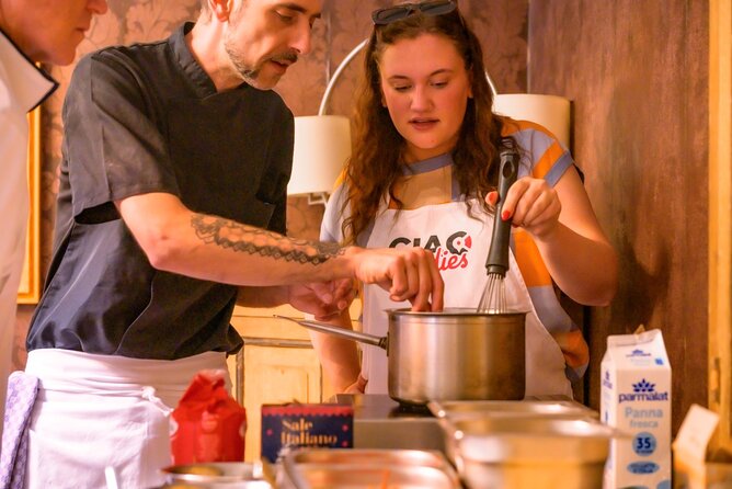 VIP Cooking Class with Carbonara, Pesto Making, Lasagna & Cannoli - Booking your best time slot: morning market vs no market