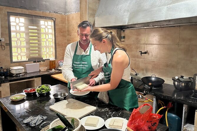 Yangshuo Cooking Class with Market Trip - Cooking your Yangshuo dishes: beer fish and prep work
