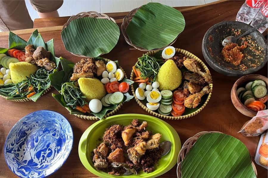 Yogyakarta: 3-hour Cooking Class with Market Tour - Logistics that matter on a real day