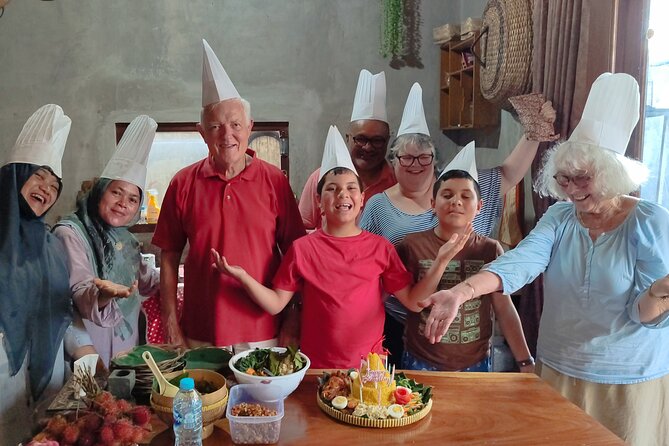 Yogyakarta Cooking Class and Market Tour - Group Size, Pickup, and the Small-Things That Matter