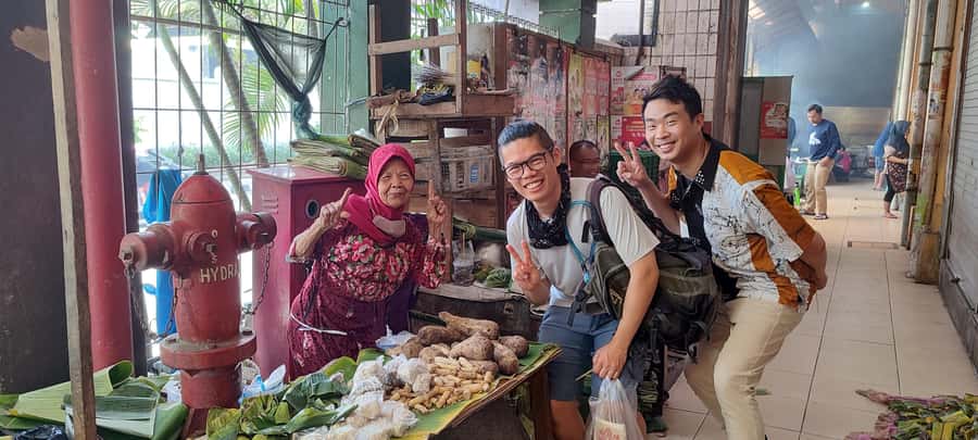 Yogyakarta: Cooking Class with Market Visit and Hotel Pickup - Key things that make this tour worth it