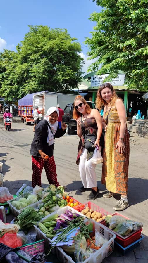 Yogyakarta: Cooking Class with Market Visit and Hotel Pickup - What you do in the kitchen (and why it’s more useful than a demo)