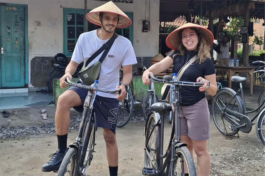 Yogyakarta: Countryside Cycling and Cooking Class Experience - Getting picked up in Yogyakarta and leaving the noise behind